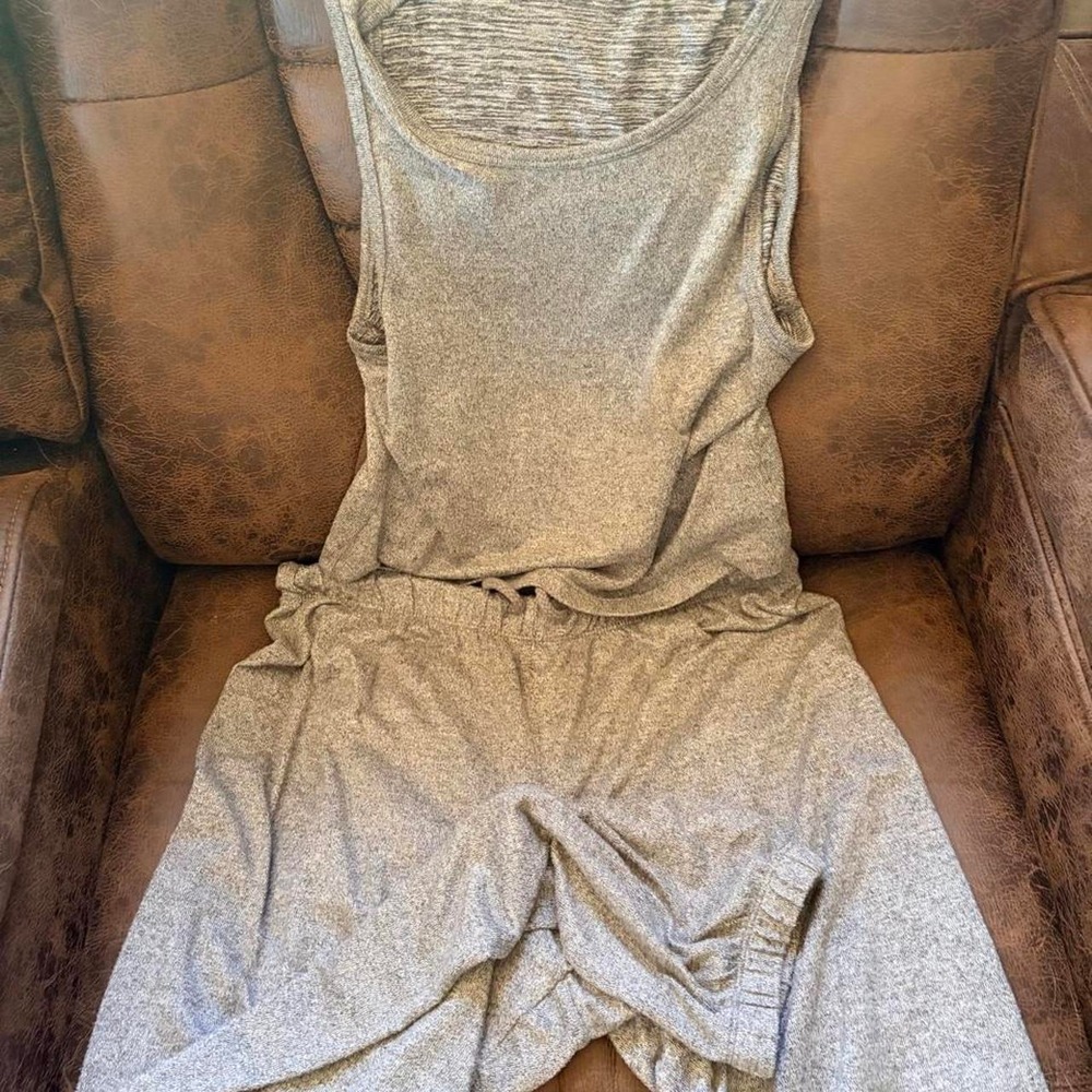 Z supply lounge set gray